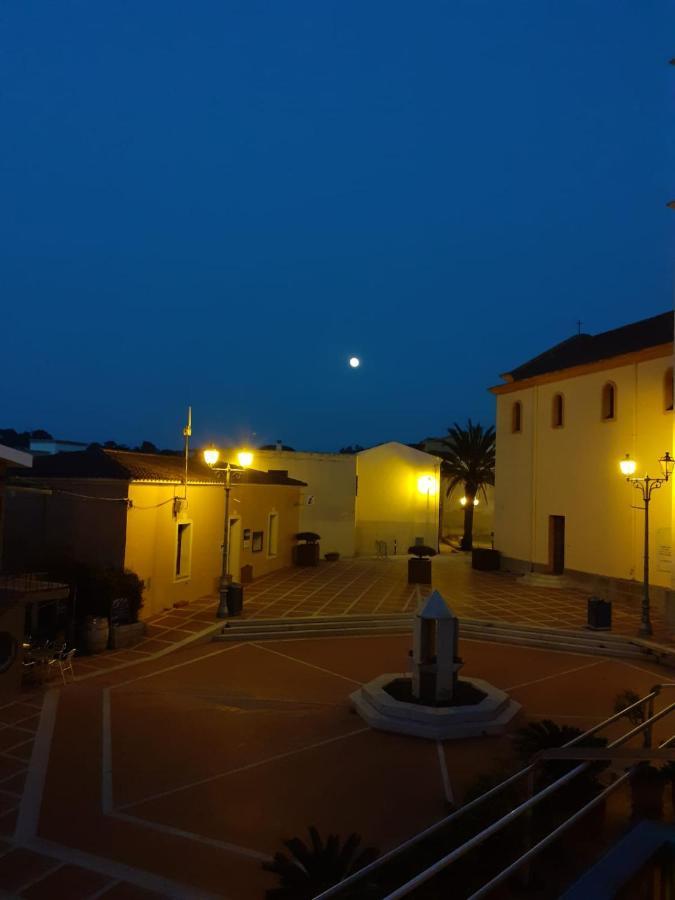 B&B Florian ซาน เตโอโดโร ภายนอก รูปภาพ